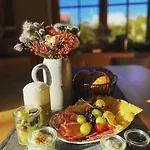 Pensjonat Desiree's Dahuim 3*